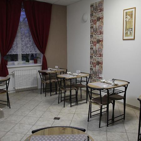 Penzion Alfa Podebrady Poděbrady Exterior foto